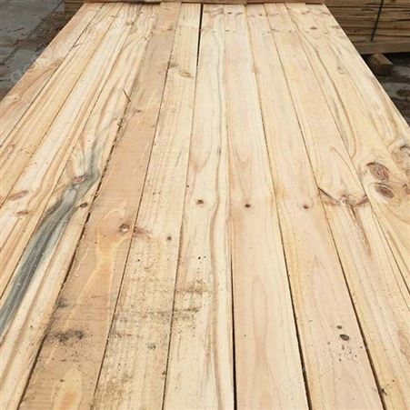 优质辐射松建筑木方木材 耐磨防腐工地用的木方成品