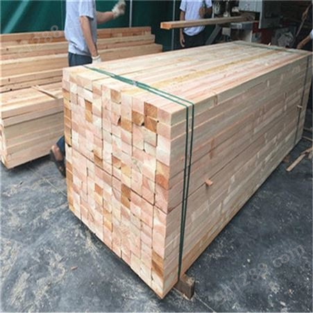 常年供应工地建筑木方模板 山东建筑木方厂家