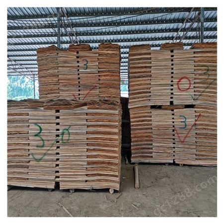 四川桉木皮子  旋皮厂供应17mm优质桉木板皮
