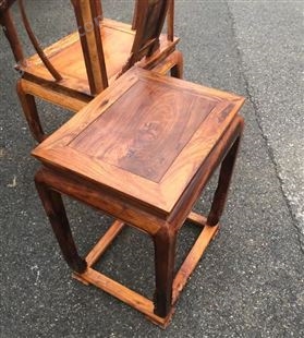 红木家具回收 黄花梨家具回收 黄花梨皇宫椅三件套回收公司