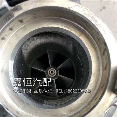 丰田8AR 2.0T大霸王普拉多锐志卡罗拉涡轮增压器