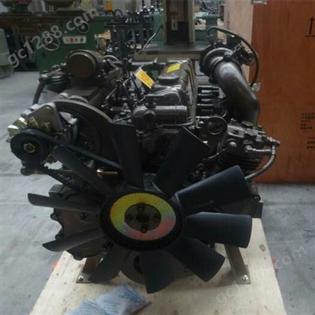 玉柴 4110 发动机总成 140马力 YC4E140-33 柴油机 凸机 裸机